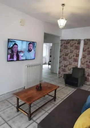 Apartment 100 M2 Pour Les Vacances Ou Le Business
